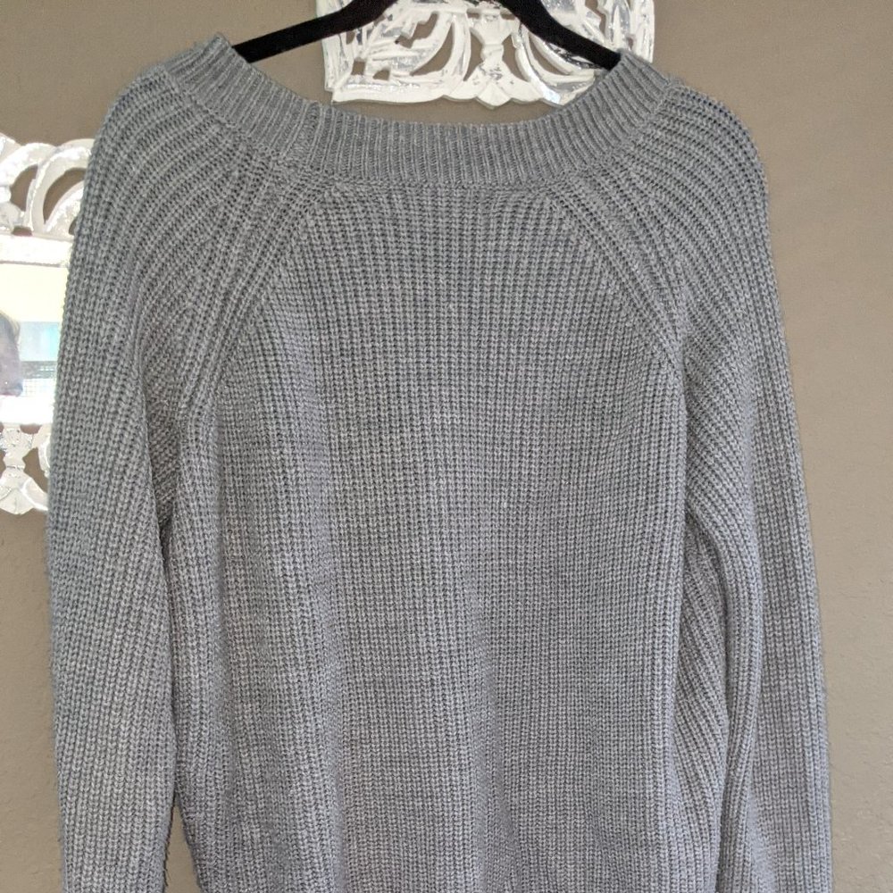 Grey Sweater with side braid Tie | M